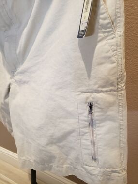 Cherokee Cream Men's Casual Shorts